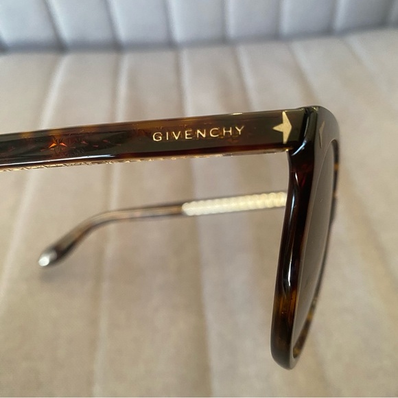Givenchy Tortoise Shell Sunglasses - Picture 5 of 9